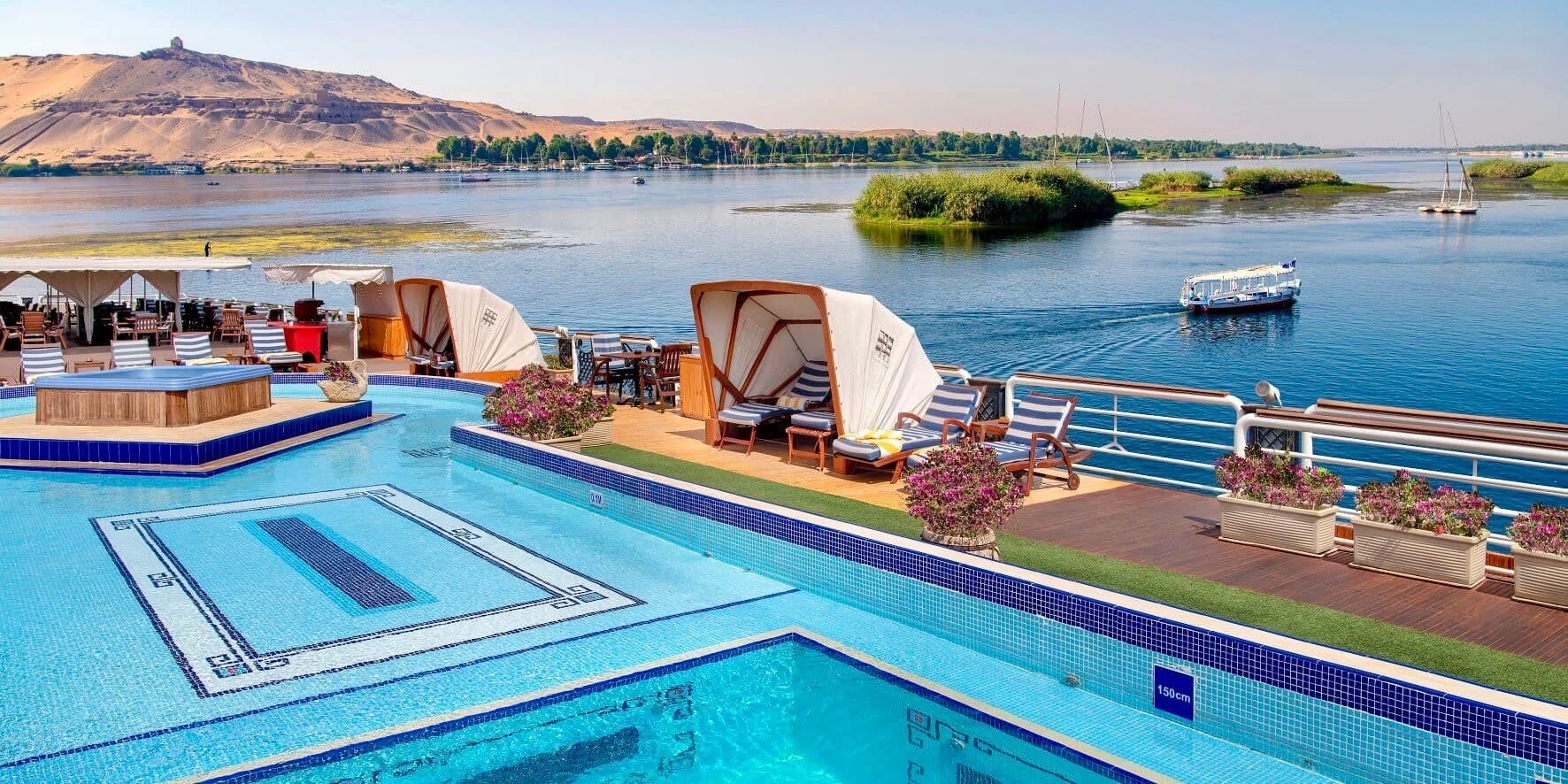 Gallery Image Cruzeiro pelo Lago Nasser Movenpick Prince Abbas